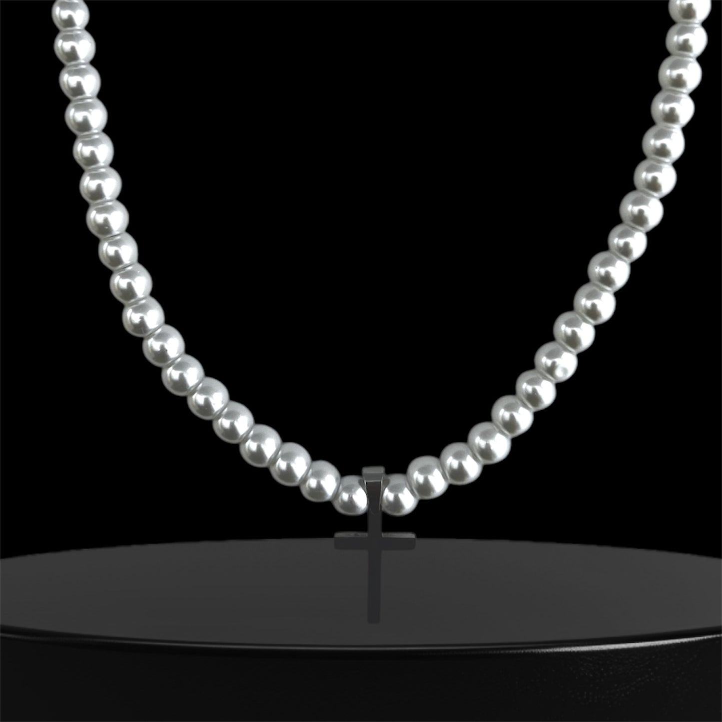 Perlas White Cruz Plateada