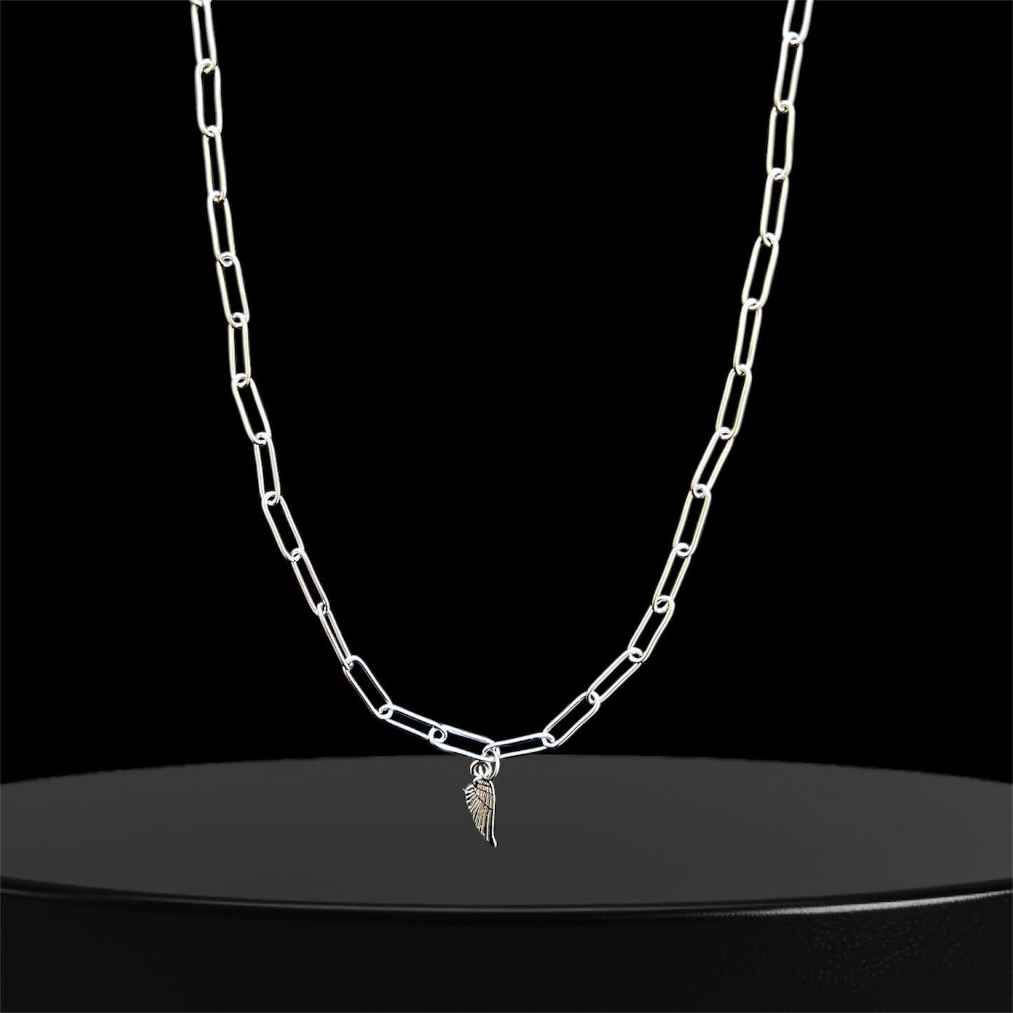 Cadena Urban Dije Ala