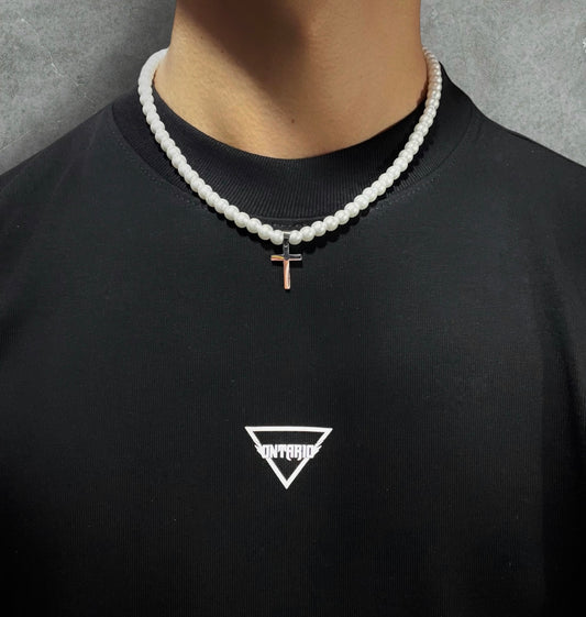 Perlas White Cruz Plateada