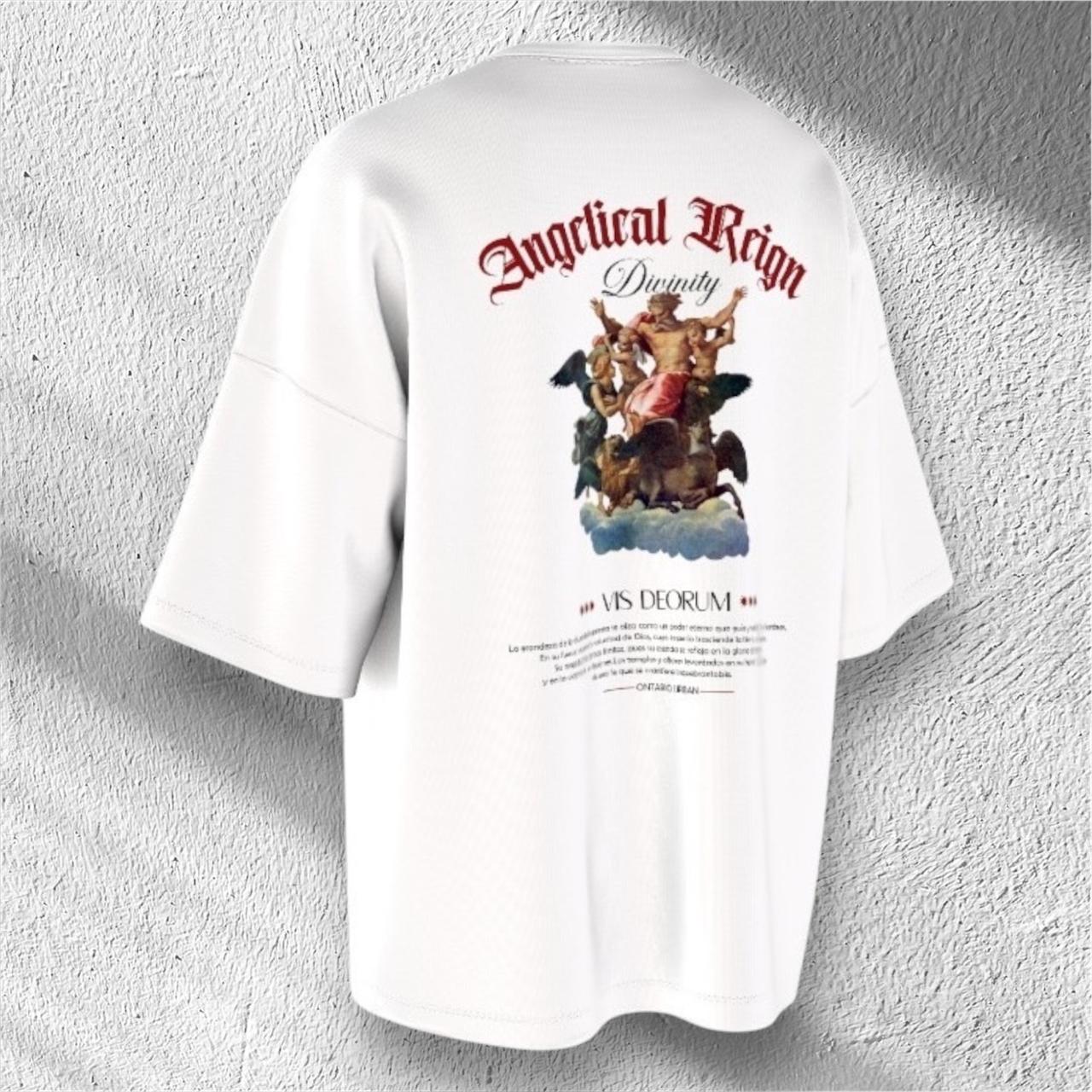 Camiseta Oversize Angelical Reign